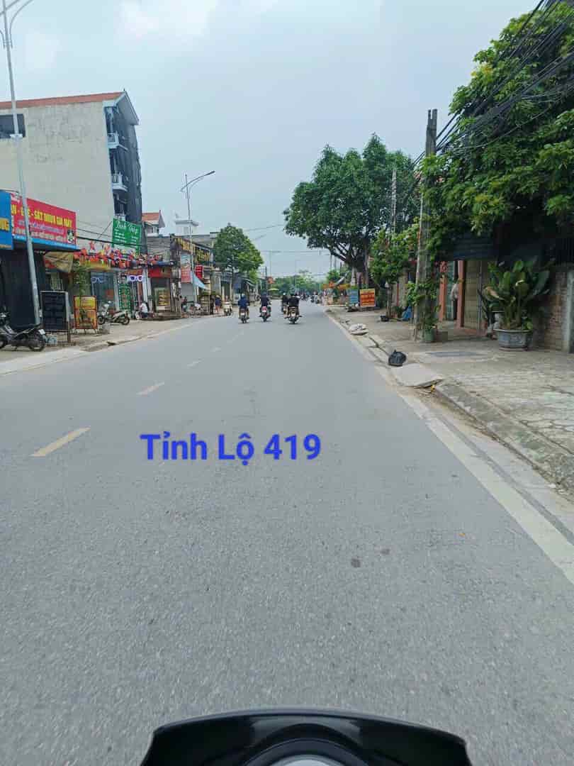 Xóm dẫy Đại Yên, Dt:88 m đường ô tô thoải mái gần ngay tỉnh lộ 419, cách tt Chúc Sơn vài km