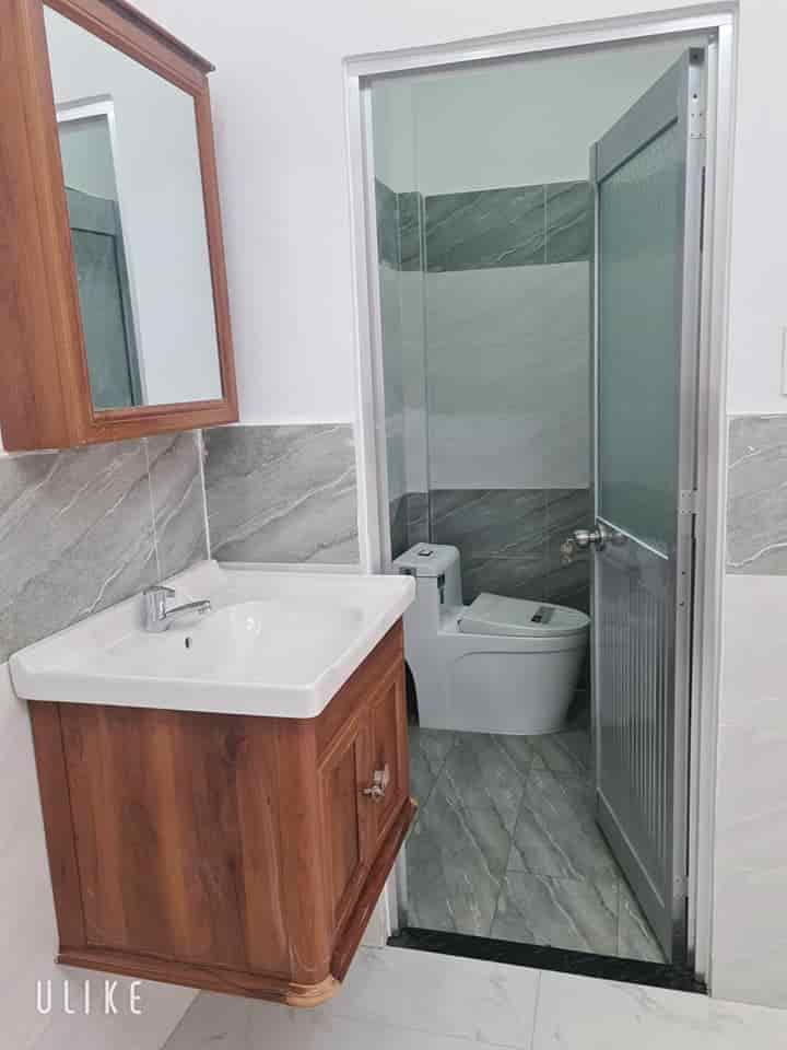 Nhà Nguyễn Thị Nhiệm 60m2, giá chỉ 1 tỷ 560 triệu gần công trường Cộng Hòa, sổ riêng, chính chủ