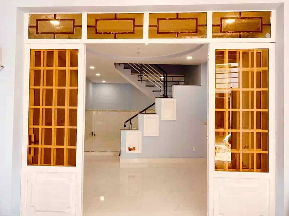 Nhà đẹp 60m2 Hoàng Văn Thụ, P4, Tân Bình xây 2 tầng, giá 1 tỷ 430