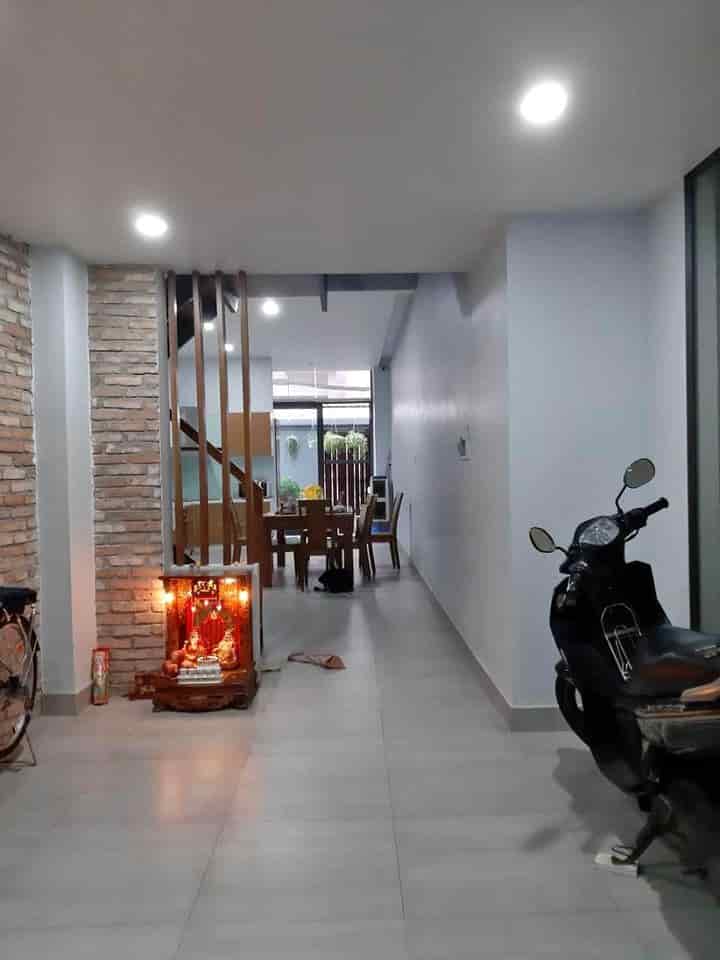 Bán nhà đường Trần Phú, phường 9, quận 4, SHR, 60m2, 3PN, 1tỷ560