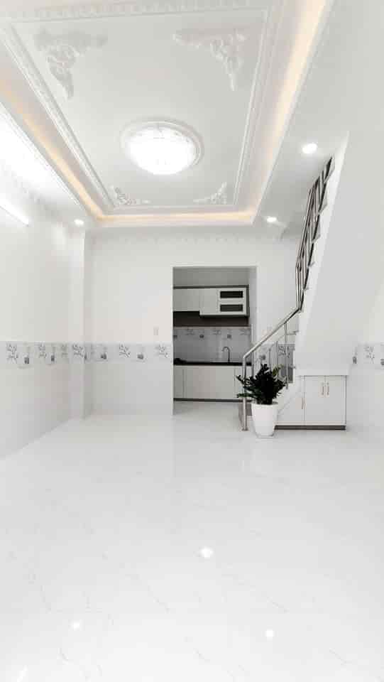 Bán nhà 64m2, 1 trệt 1 lầu, SHR, 1 tỷ 380 triệu, Lê Văn Quới, Bình Tân