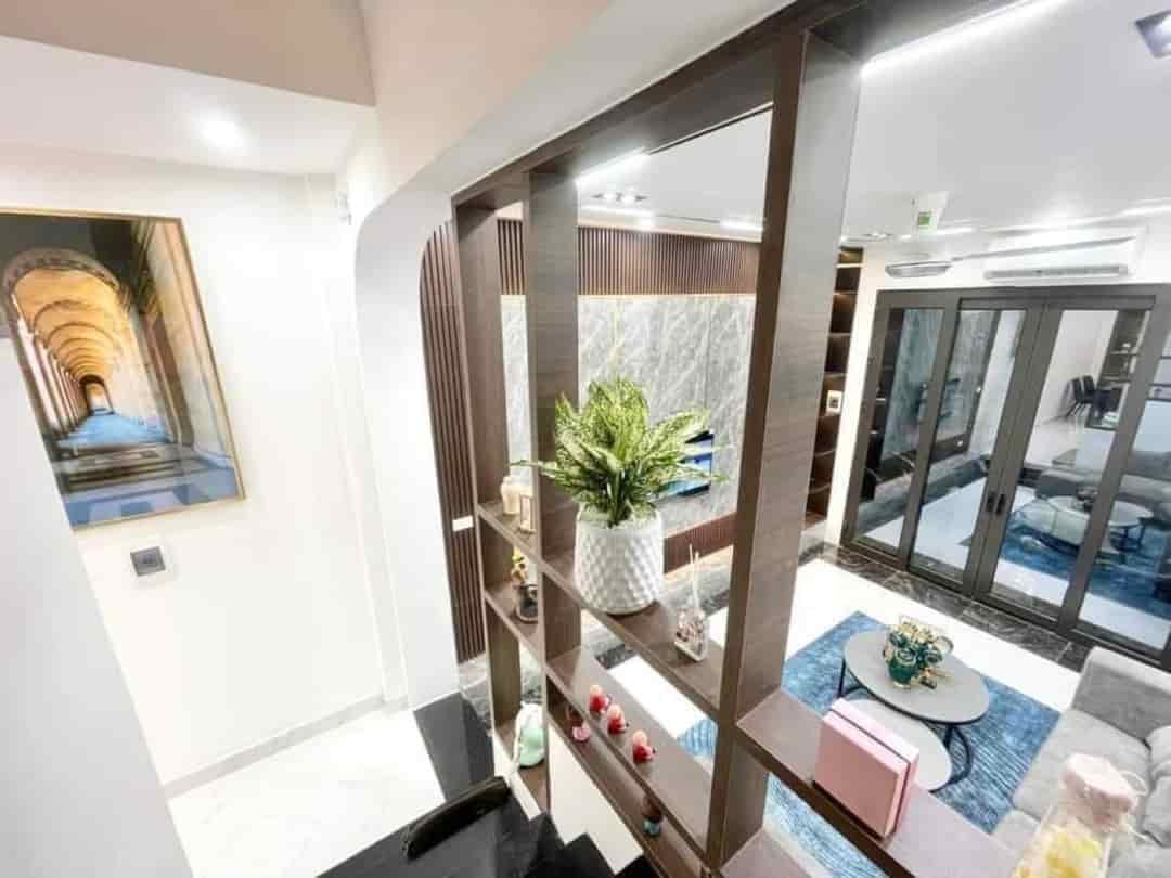 Bán nhanh nhà đẹp Nguyễn Lương Bằng, Đông Đa, 45m2, 4 tầng, chỉ 6.9 tỷ