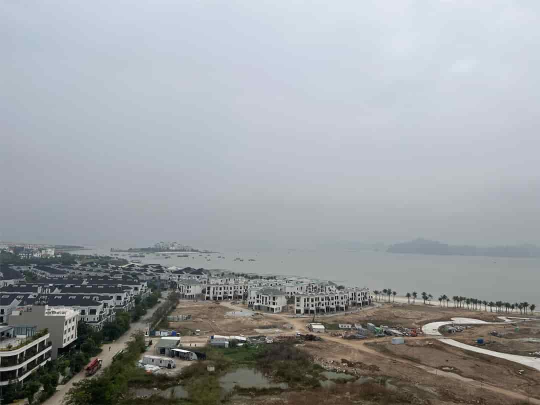 Bán căn hộ Studio Citadines Hạ Long 36m2, căn view biển view đảo rều, miễn môi giới