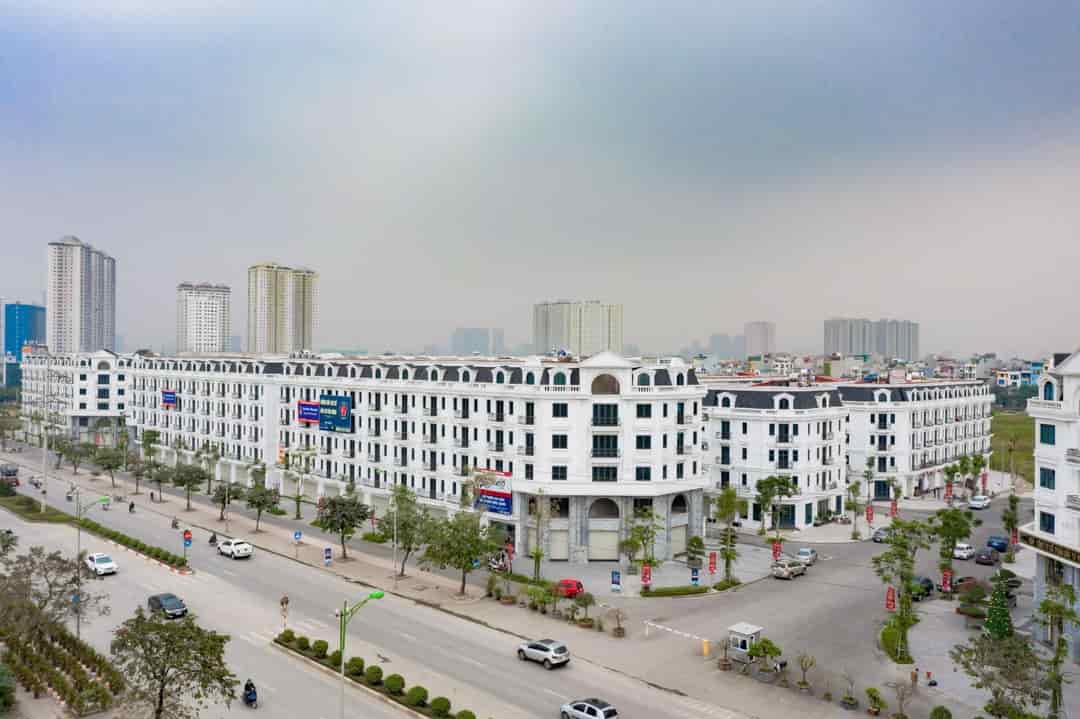 Bán shophouse Kiến Hưng, mặt phố Phúc La, miễn môi giới, 31 tỷ