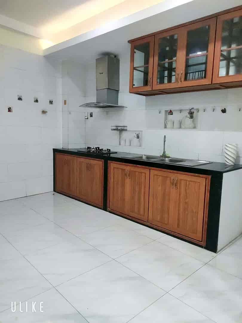 Bán nhà đường Phạm Văn Đồng, phường Hiệp Bình Chánh, Thủ Đức, 60m2, giá 4,2 tỷ, SHR