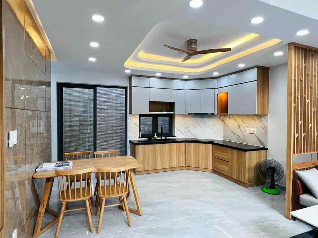 Cần tiền bán nhà đường Hậu Giang, phường 11, quận 6, 60m2, giá 875tr. SHR