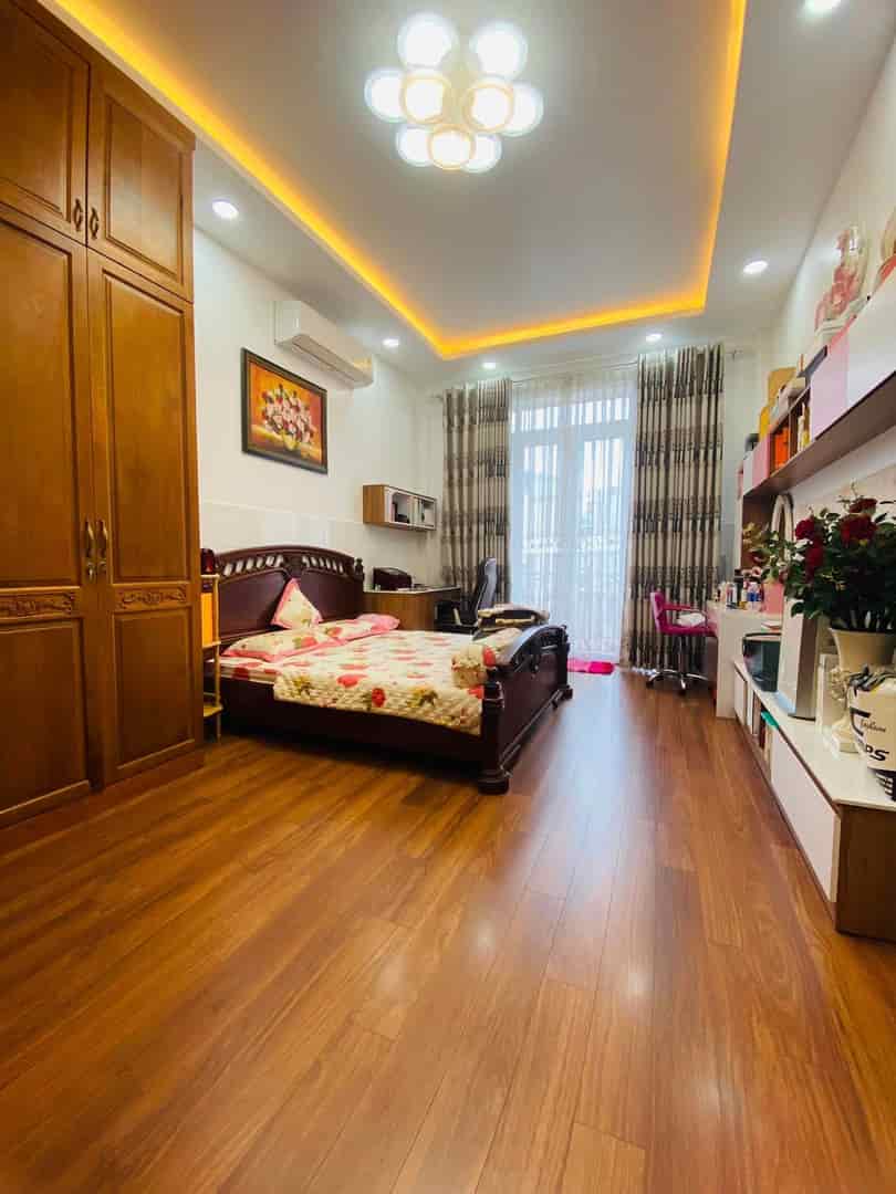 Ở ngay! bán nhà 4 tầng đẹp Sư Vạn Hạnh, 43m2, 6.3 tỷ