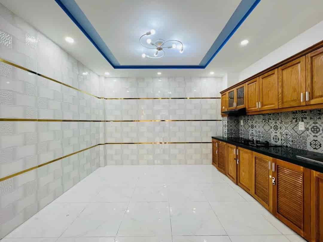 Bán nhà đang cho thuê đường Hoa Thị, P7, Phú Nhuận, DT 40m2, giá 2 tỷ 350 triệu