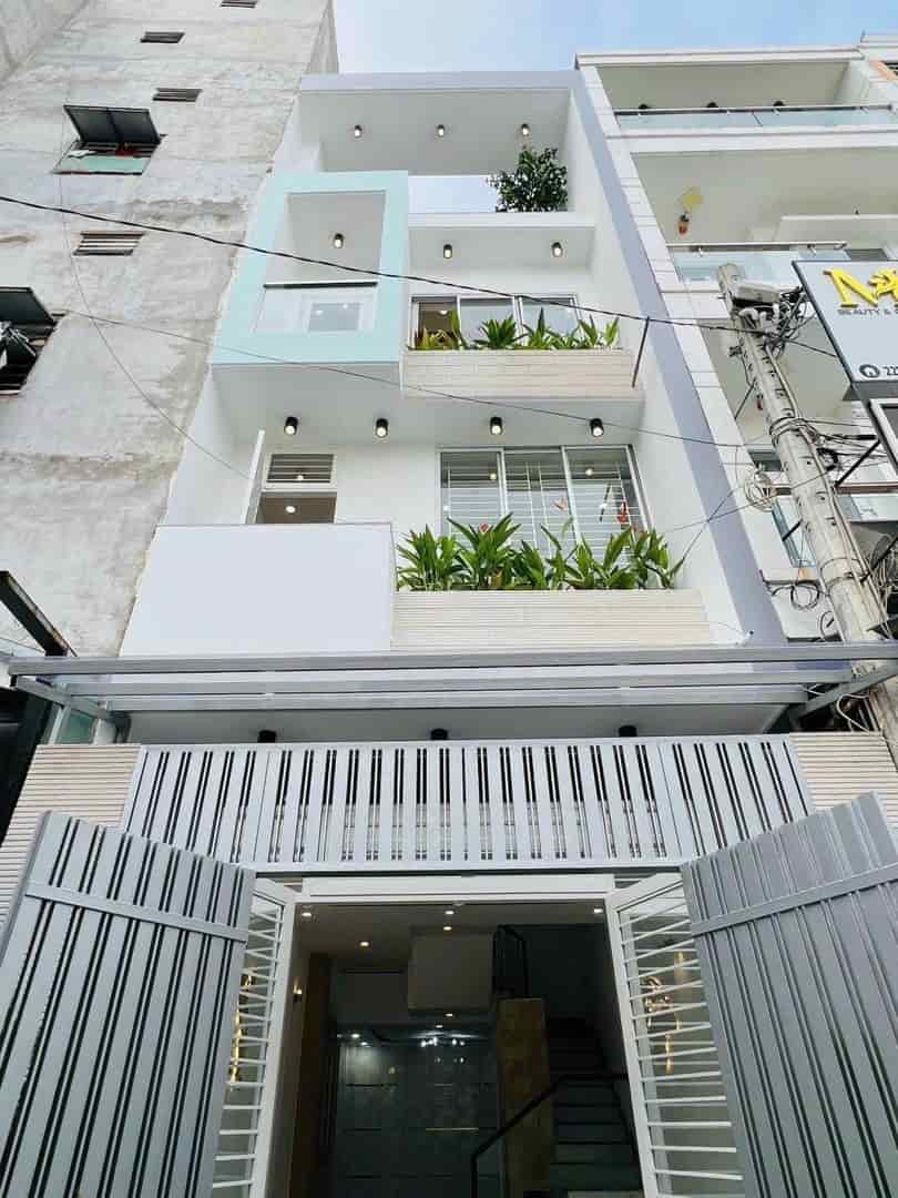 Bán nhà cho thuê đường Hoa Thị, P7, Phú Nhuận, DT 40m2, giá 3 tỷ 450