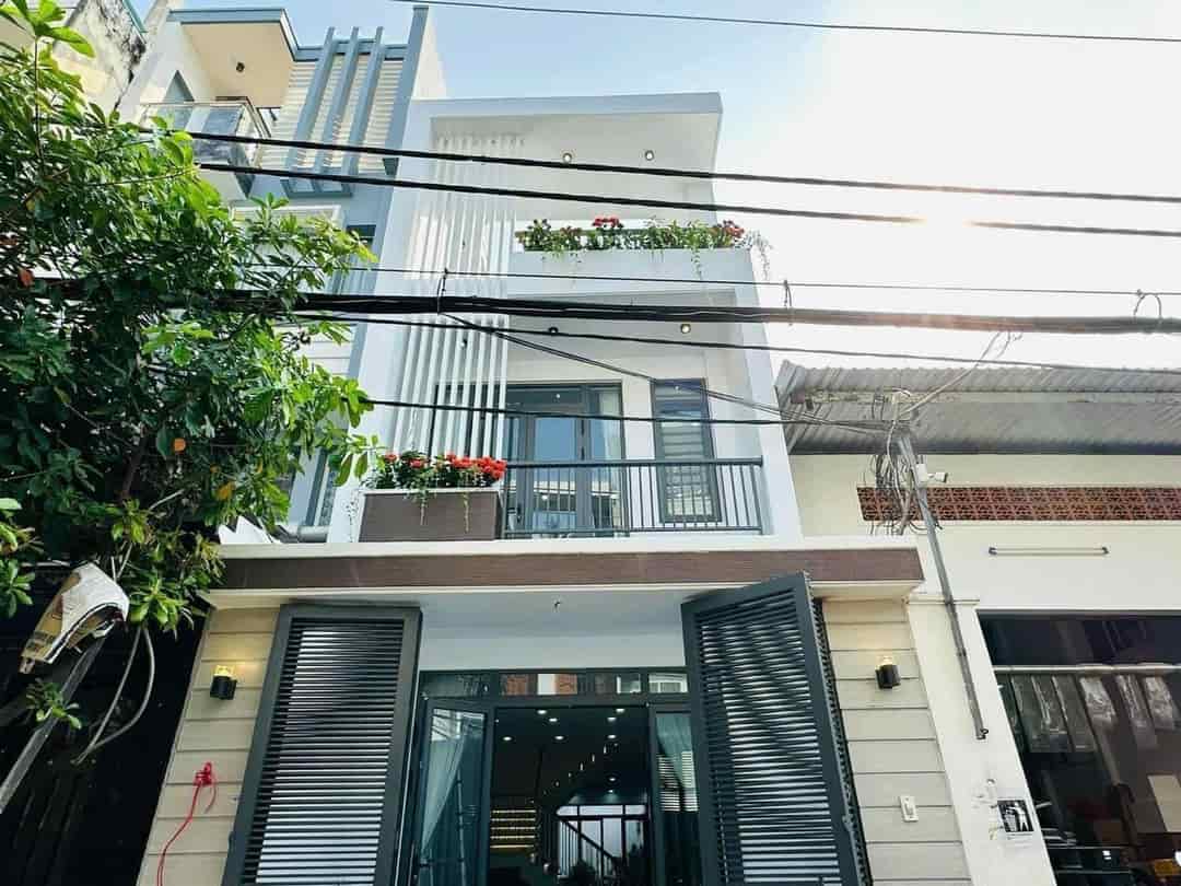 Bán nhà 39m2 giá 2 tỷ 250 Lê Quang Định, P7, Bình Thạnh, nhà có HĐ thuê 15triệu.