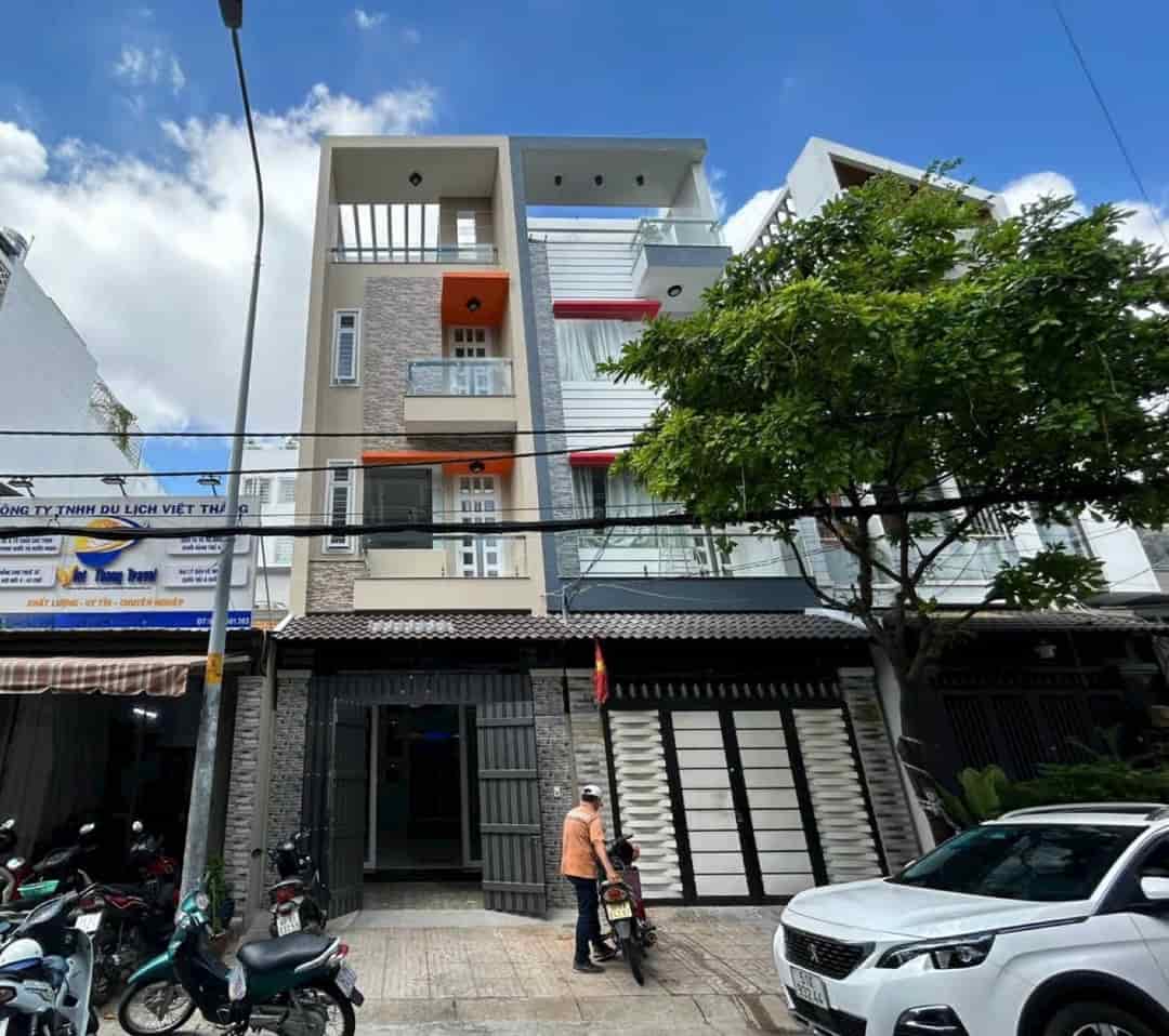 Bán nhà 52m2, 2tỷ650, Trần Hưng Đạo, Cầu Kho, Q1, nhà sổ riêng không tranh chấp