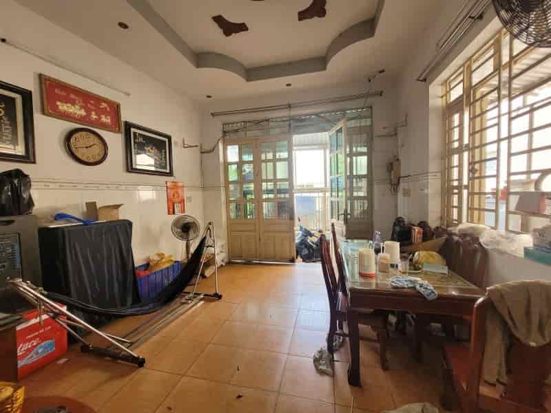 Hơn 4 tỷ Đình Phong Phú, DT 85m², Đang cho thuê 8.5 triệu/tháng