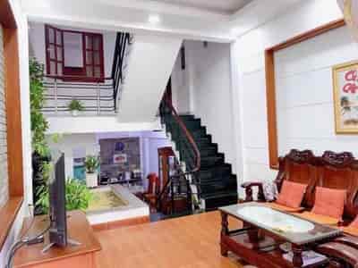 Cần bán căn nhà Nguyễn Văn Đậu, 65m2, 1T2L, 3pn2wc, 2 tỷ 21, SHR chính chủ