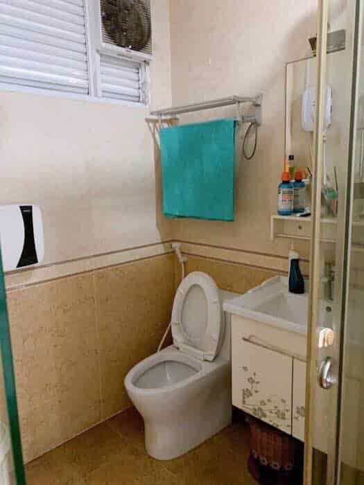 Cần bán căn nhà Nguyễn Văn Đậu, 65m2, 1T2L, 3pn2wc, 2 tỷ 21, SHR chính chủ