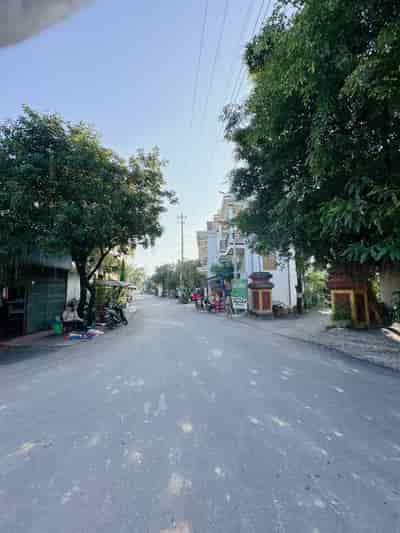 Đường 10m hiện trạng 5m ngay UBND xã Phong Thu, QL1A