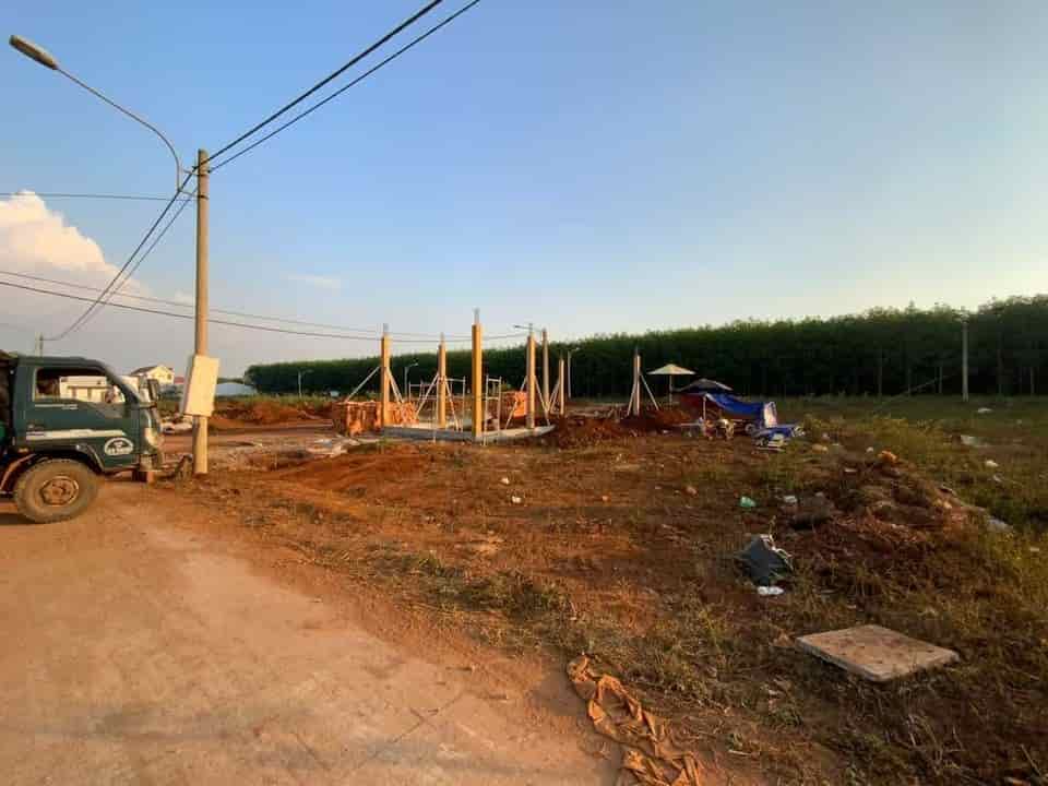 Bán đất tại khu Bàn Cờ Phú Lộc Krông Năng sẵn sổ chỉ 5tr/m2