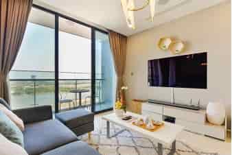 Cần bán 3 phòng ngủ căn hộ chung cư tại chung cư Vinhomes Golden River ( Ba Son) Tp Hồ Chí Minh