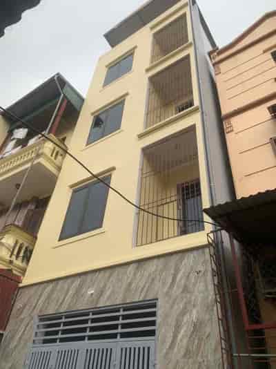Cho thuê phòng trọ chung cư mini chính chủ mới xây phường Việt Hưng, quận Long Biên, giá 3.800.000 đ/tháng