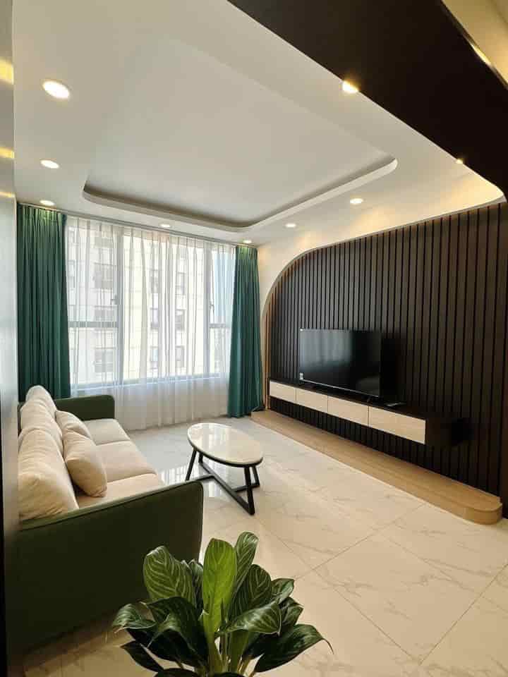 Bán căn hộ có sẳn sổ Nguyễn Chí Thanh, Q.5, DT 76m2, full nội thất 2PN, 2WC view tầng 12