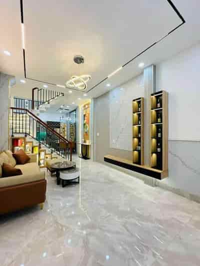 Ngộp bank bán nhà đường Cô Giang, Q.Phú Nhuận, 70m2, giá chỉ 1 tỷ 560, có sổ hồng riêng