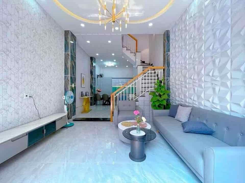 Xoay vốn gấp cần bán nhà ở Đ.Lương Minh Nguyệt, Q.Tân Phú, 60m2, giá 1 tỷ 370, sổ hồng riêng
