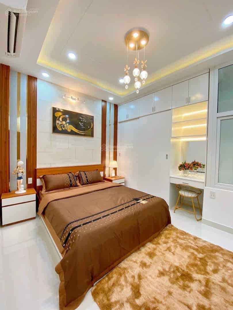 Chính chủ bán nhanh căn nhà gần MTĐ Lê Hồng Phong siêu đẹp, p12, Quận 10, giá 18 tỷ DT 5 x 15m, HXH