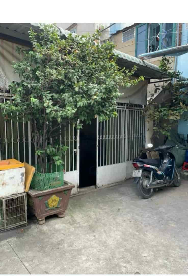 Bán nhà đường số 12 BHH, 4.5x12m, hẻm xe tải cạnh chợ 19 tháng 5 và Eon Tân Phú