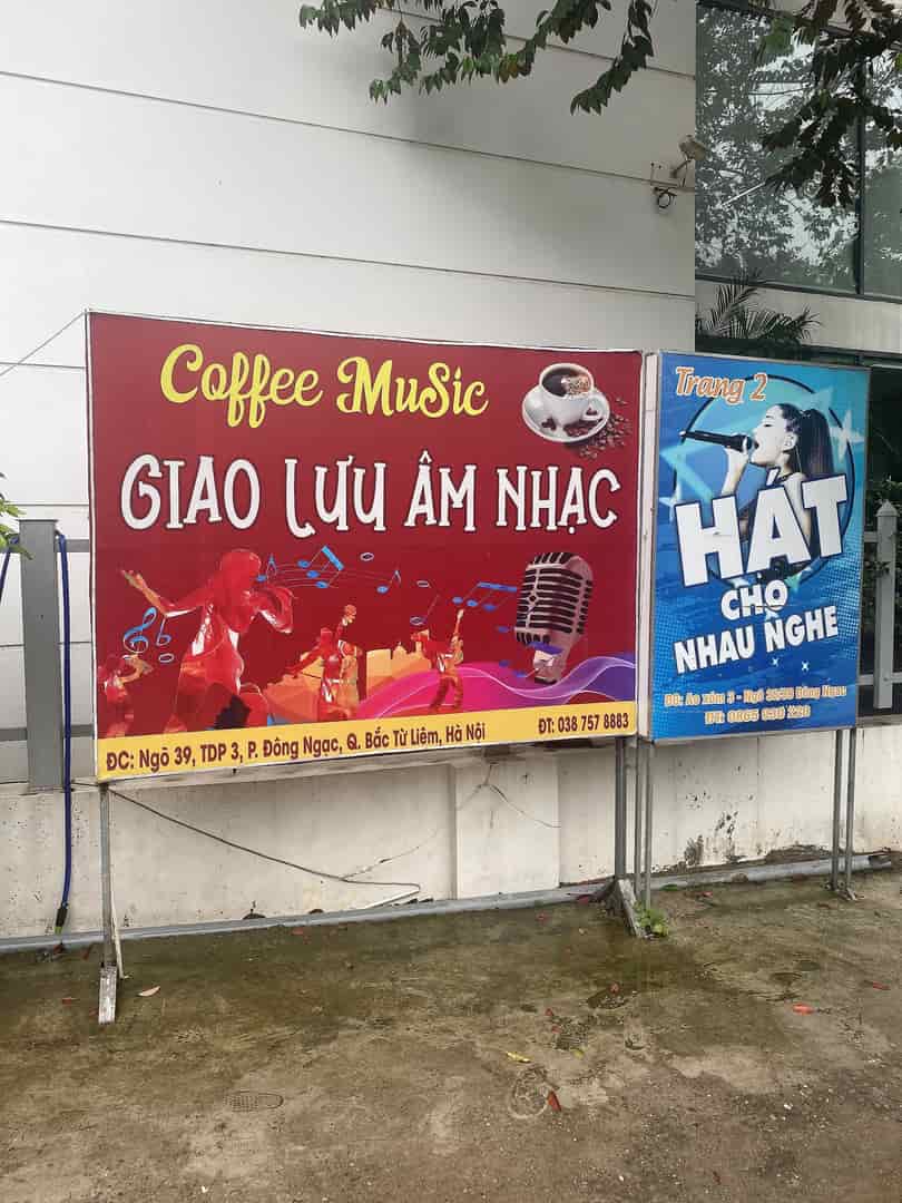 Sang nhượng phòng trà hát cho nhau nghe tại Bắc Từ Liêm, Hà Nội