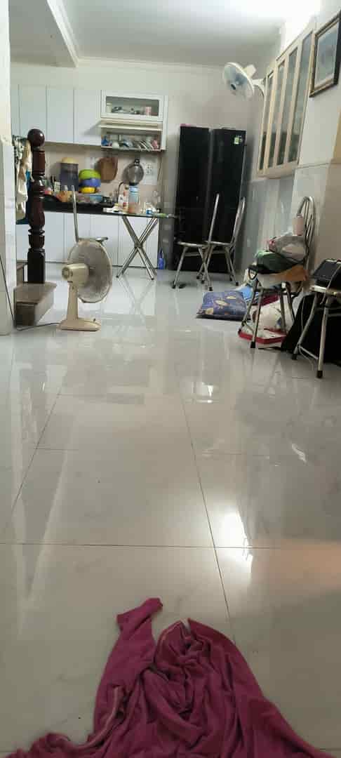 Bán nhà Lạc Long Quân P10 Tân Bình, 42m2, nở hậu 5m, 3.x tỷ