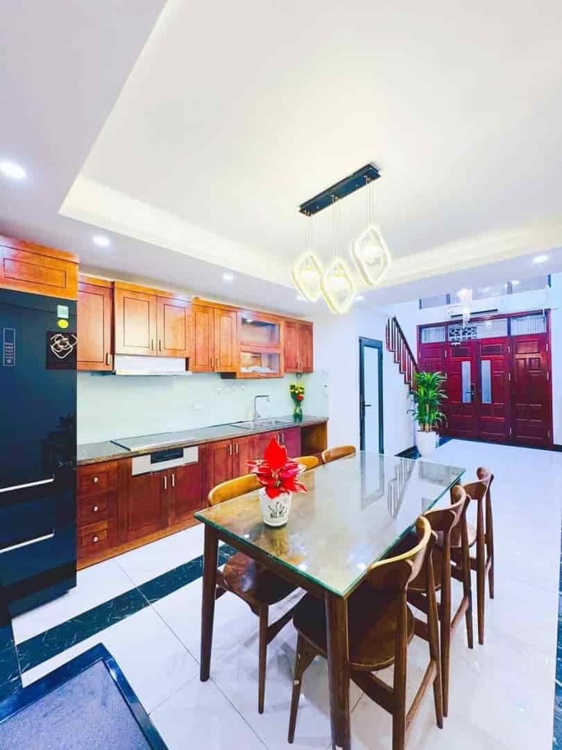 Chính chủ bán nhà lô góc 3 thoáng Bùi Xương Trạch p.Khương Đình, q.TX 34m, 5T, mt 5m, giá 5.89 tỷ