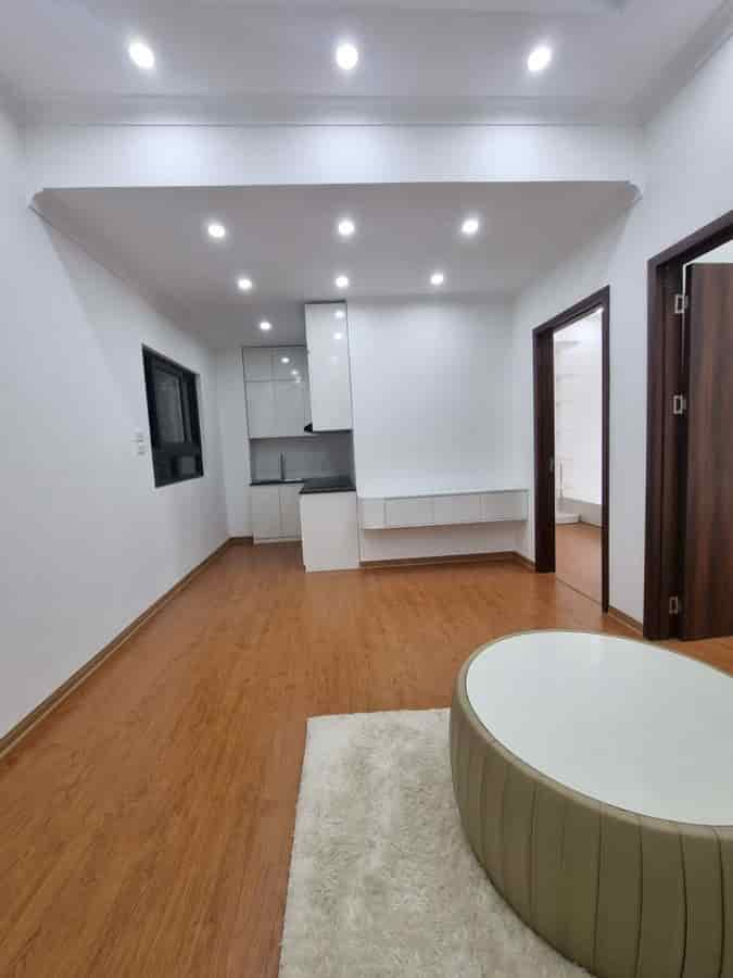 Bán căn chung cư 2 ngủ đường Lê Đức Thọ, 70m2, giá 3.4 tỷ
