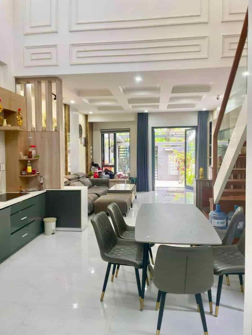 Cho Thuê nhà 2 tầng nguyên căn mặt tiền Nguyễn Phúc Lan, Kim Long, Tp Huế, giá thuê 6,5 triệu