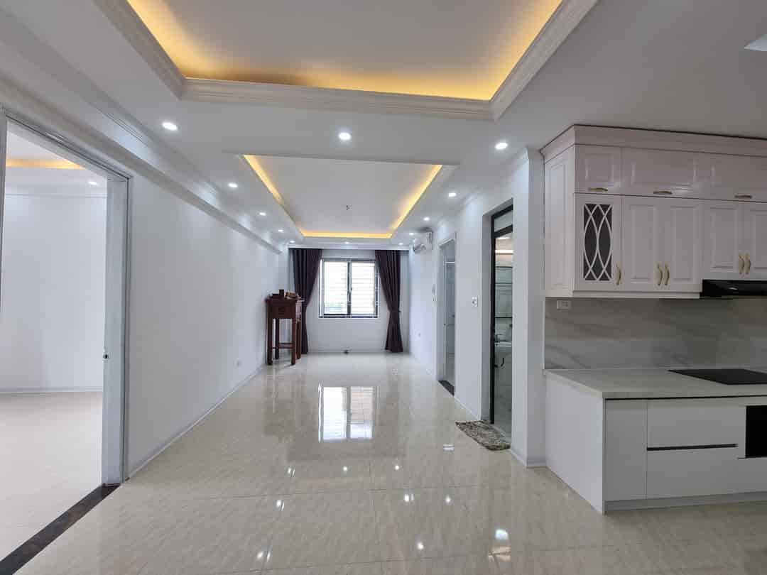 Bán căn chung cư Trần Đăng Ninh, Cầu Giấy, 80m2 có thể sửa thành 3PN, giá 3,45 tỷ