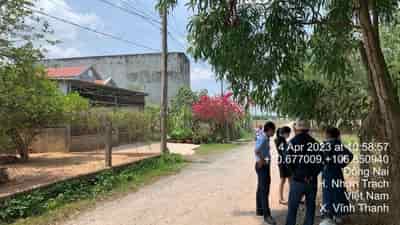 Cần bán thửa đất 713 m2 đã có 250m2 thổ cư sát đường Hùng Vương, Nhơn Trạch Đồng Nai