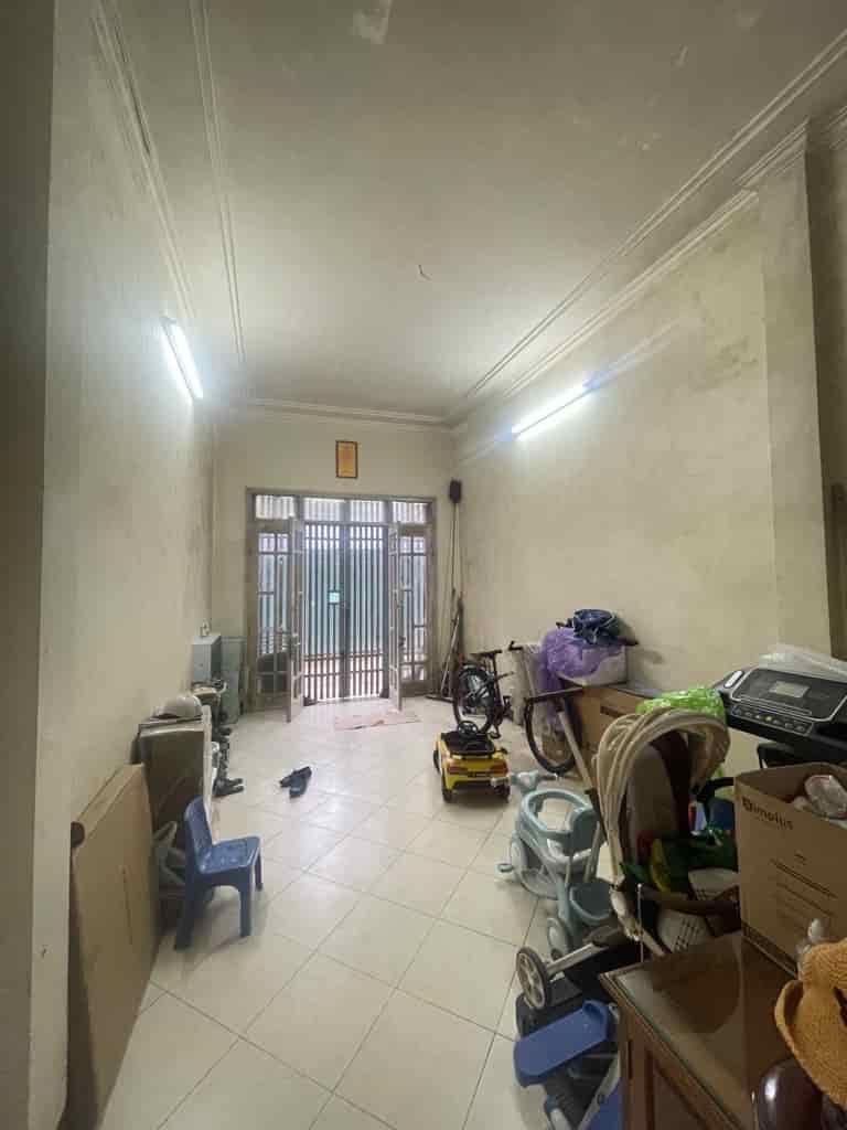 Thanh Trì, tt Văn Điển, nhà đẹp, ở sướng, 82m2, 3 tầng, chỉ 4.7 tỷ