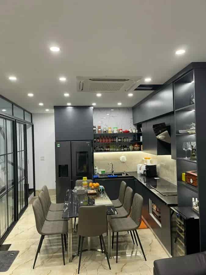 Nhà phố Đức Giang 44/70m2, 6 tầng, mặt tiền 5.2m, 12.5 tỷ Long Biên, ngõ thông, ô tô 7 chỗ qua nhà