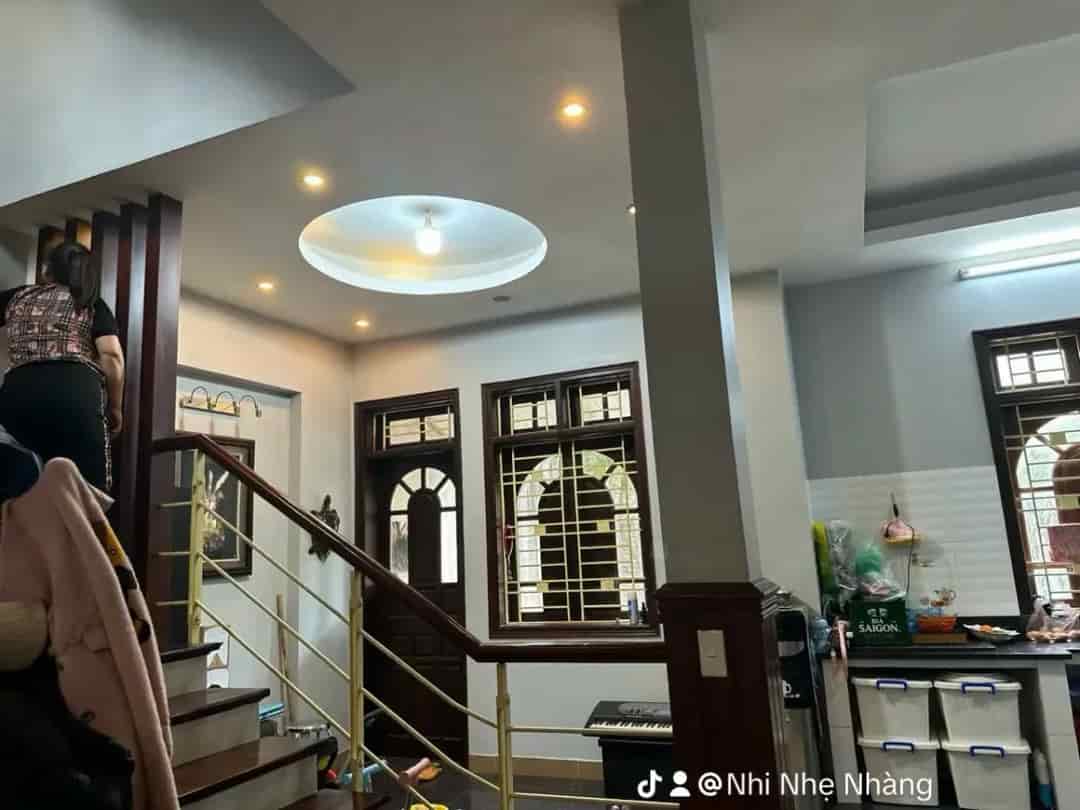 Bán nhà phố Phú Viên, 75, 175m2, 3 tầng, mặt tiền 7.6m, 10.9 tỷ, Long Biên, ngõ 2 ô tô chánh nhau, nhà 2 thoáng