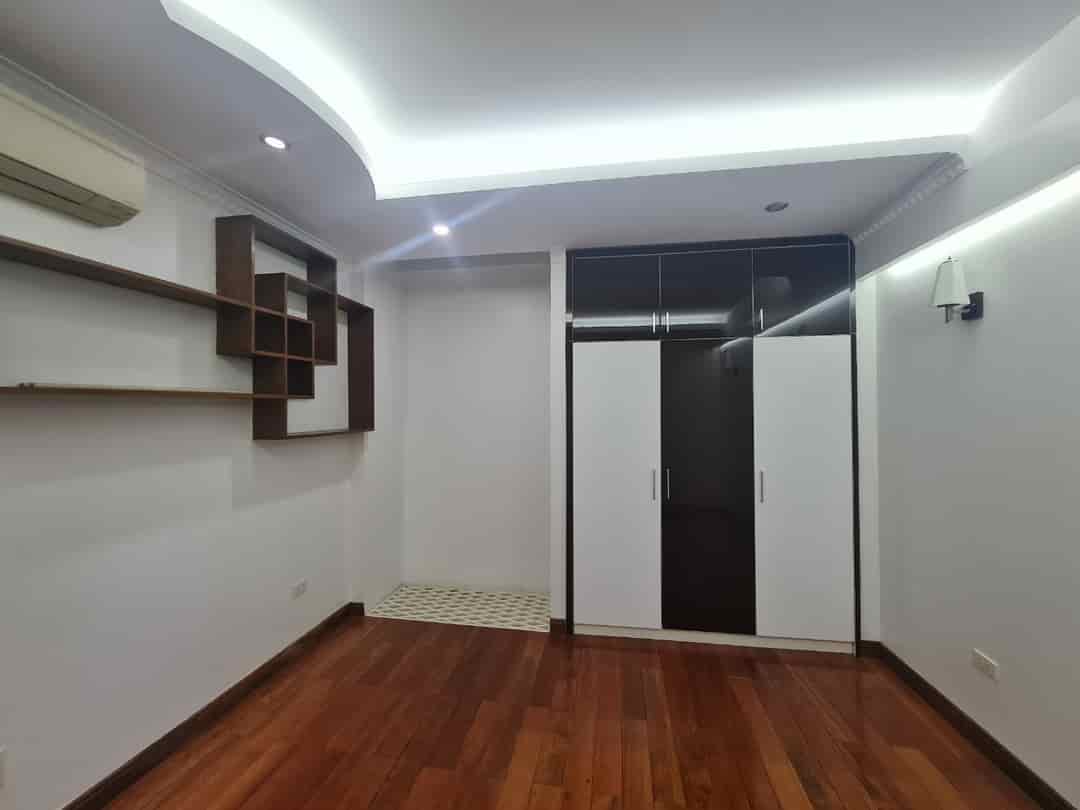 Bán nhà phố Phương Liệt, Thanh Xuân, nhà chủ tự xây, 30m ra phố