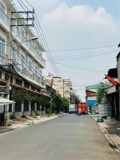 Bán nhà hương lộ 2, Bình Tân, 4x14m, 5 tầng, hẻm xe tải tránh, 5tỷ nhỉnh