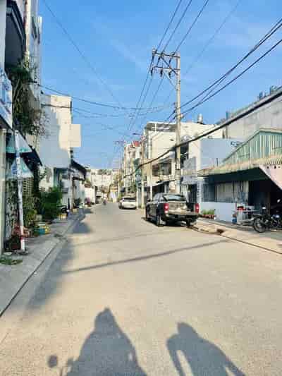 Bán nhà đường Nguyễn Hữu Tiến, Tân Phú, 4 tầng, 4x19.5m, hẻm xe hơi tránh, giá 9 tỷ
