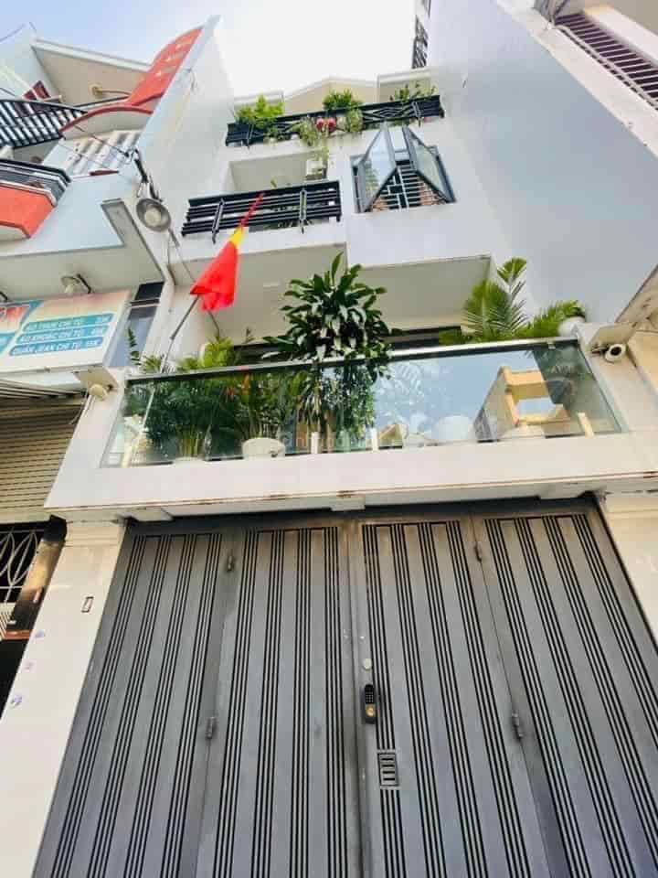 Cần bán nhà đường Lê Văn Việt, Phú Hữu quận 9 giá 3 tỷ 190 dt 60m2 sổ riêng