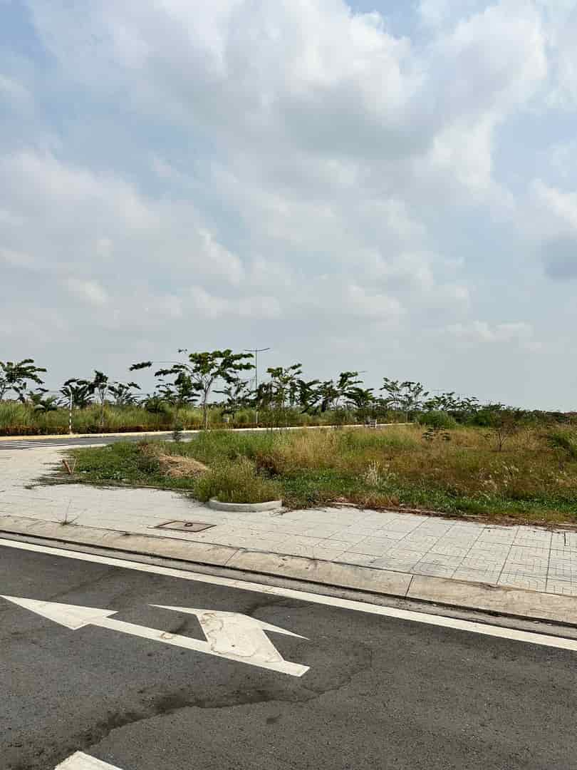 Bán lô đất nằm ở mặt tiền An Hạ, x.Phạm Văn Hai, Bình Chánh