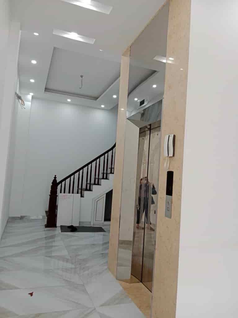 Nhà vị trí đẹp chủ cần bán nhanh kđt Dương Nội 50m2, 7 tầng, thang máy