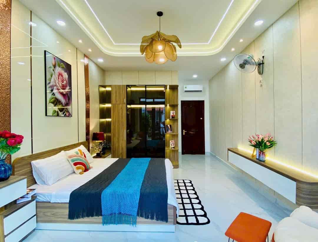 Cần bán nhà 48m2 Nguyễn Biểu, Q5 giá 2tỷ150, gần Đại Học Sài Gòn, hẻm 5m, sổ hồng riêng