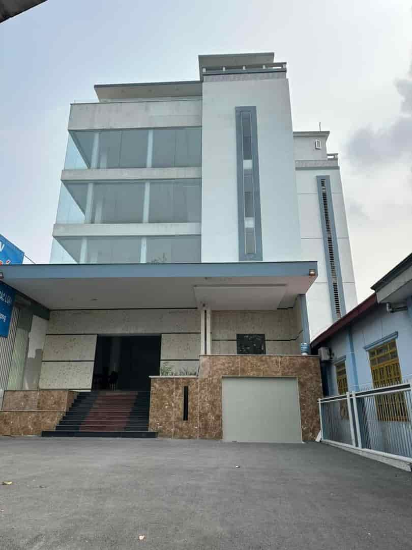 Cho thuê tòa nhà văn phòng mặt đường Mỹ Phước Tân Vạn, Thủ Dầu Một, BD, diện tích: 13 x 25m, thiết kế 1 trệt 1