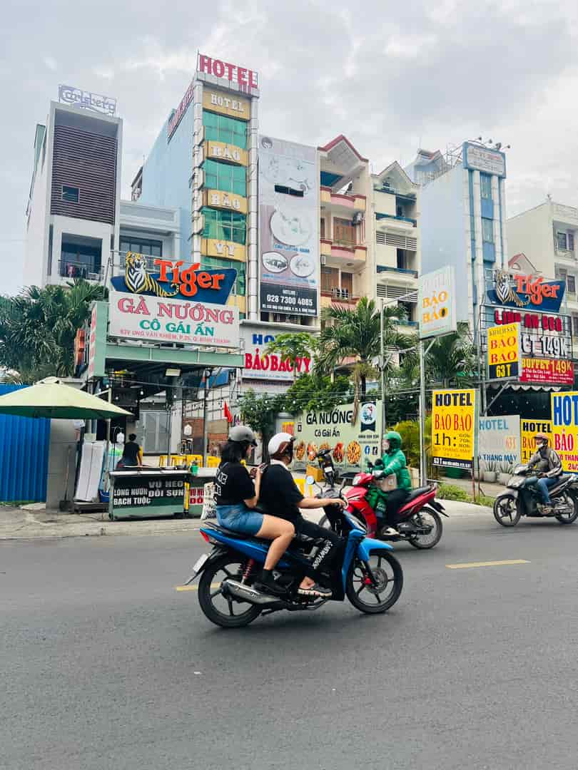 Khuôn đất XD hầm, 8 tầng mặt tiền ngay trung tâm p25 Bình Thạnh giá tốt, hàng hiếm lh ngay !!