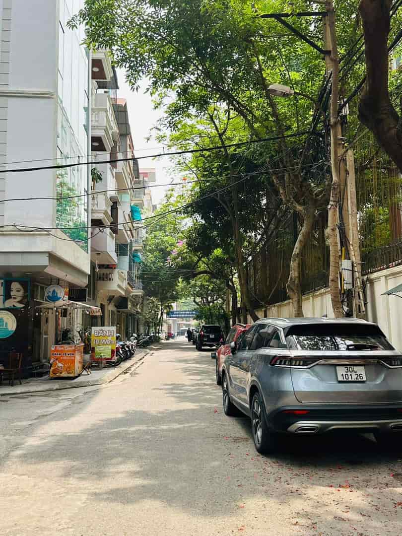 5 mét ra mặt phố Thanh Nhàn, 28m, giá 4.68 tỷ