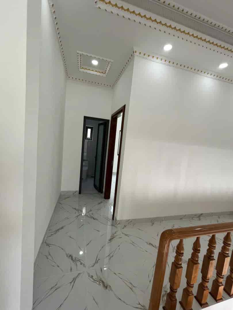 Bán nhà sổ riêng 70m2 tại Thuận An Bình Dương