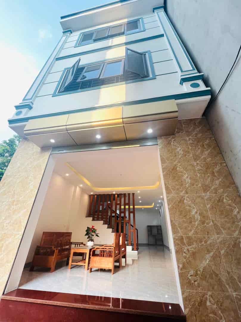 Bán nhà 3 tầng mới xây Vĩnh Quỳnh, Thanh Trì, Diện tích: 63m2, giá bán 4,x tỷ.