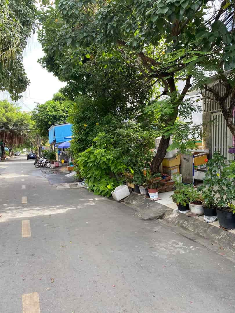 Bán đất góc 2mt khu Compound Nguyễn Văn Hưởng, Thảo Điền, Quận 2, 1.058m2 full thổ cư 150tr